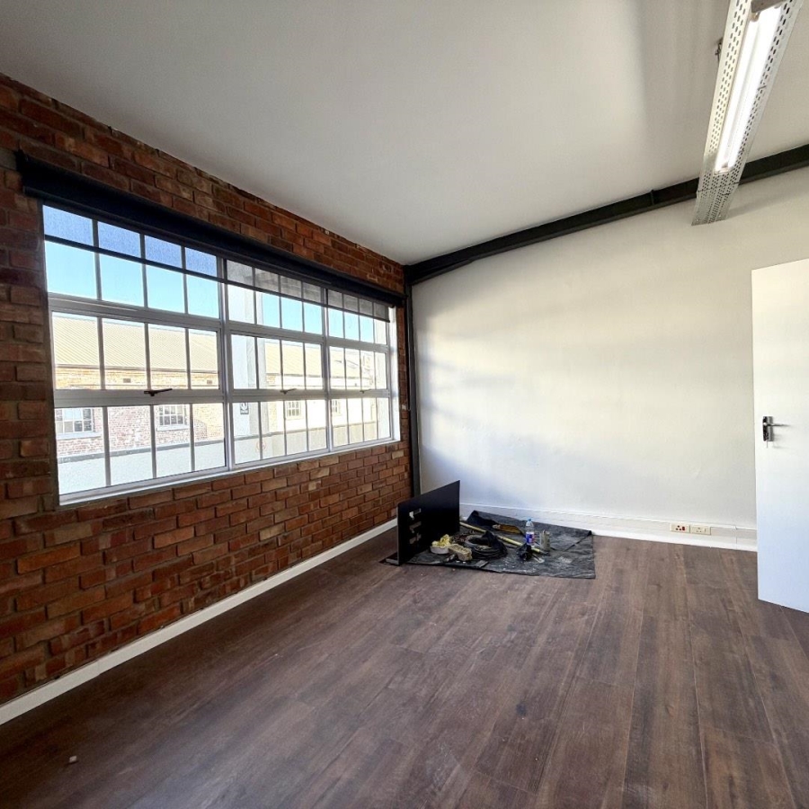 To Let 3 Bedroom Property for Rent in Zonnebloem Western Cape